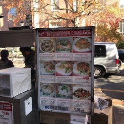 Lean's Vietnamese Food Cart