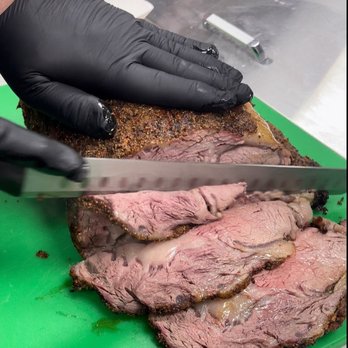 Big Reds BBQ Pit - Mouth watering Smoked Brisket - Barbeque Near Me - Dearborn, Michigan