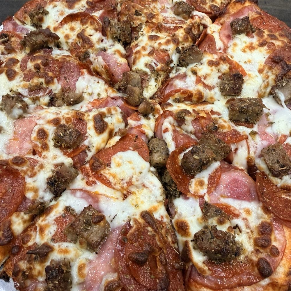 Vino's Pizza - Meat Cravers - Pizza Near Me - McCaran, Nevada Vino's Pizza - Meat Cravers - Pizza Near Me - McCaran, Nevada