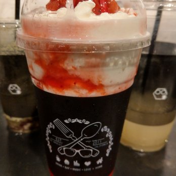 Boba Ave Express - Strawberry yogurt blend! So good and not too sweet. Great on hot days. Personal favorite is still Japanese matcha milk tea though. - Bubble Tea Near Me - Arcadia, California Boba Ave Express - Strawberry yogurt blend! So good and not too sweet. Great on hot days. Personal favorite is still Japanese matcha milk tea though. - Bubble Tea Near Me - Arcadia, California