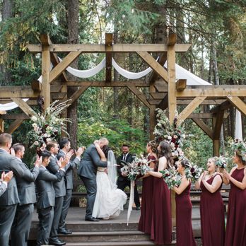 Harmony Ridge Lodge - Bed & Breakfast Near Me - Nevada City, California