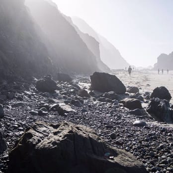 Pfeiffer Beach - Beaches Near Me - Big Sur, California Pfeiffer Beach - Beaches Near Me - Big Sur, California