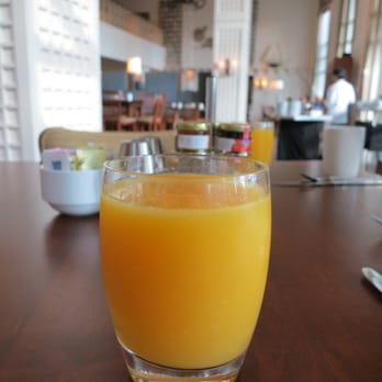 Water's Edge Grill - Very fresh orange juice - New American Near Me - Cambridge, Maryland Water's Edge Grill - Very fresh orange juice - New American Near Me - Cambridge, Maryland