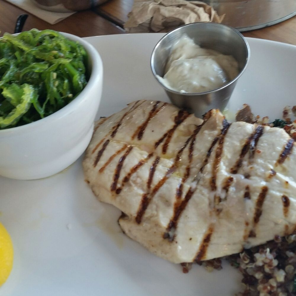 Fish 101 - Mahi plate - Seafood Near Me - Encinitas, California Fish 101 - Mahi plate - Seafood Near Me - Encinitas, California