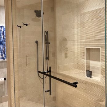 Durango Casino & Resort - Big shower - Resorts Near Me - Las Vegas, Nevada