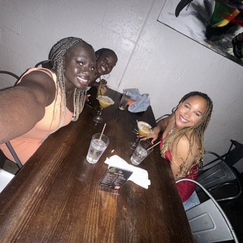 Dukunoo - Me and my girls - Caribbean Near Me - Miami, Florida