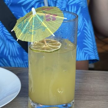 Haven's Harborside - Mango Spritz - Cocktail Bars Near Me - Wailuku, Hawaii