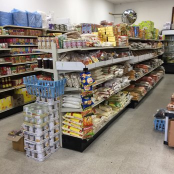 Nanak Bazaar - a grocery store with shelves full of food - Grocery Near Me - Stockton, California