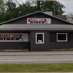 Beadle Lake Diner - Building exterior