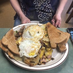 Riverview Hotel & Restaurant - Dam Skillet