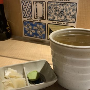 Sushi Boat Restaurant - Initial setup: promising, innocuous, no idea of the foreboding to come. (Tea is charged). - Sushi Bars Near Me - San Francisco, California
