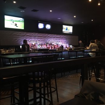 Bar Bistro - Cocktail Bars Near Me - Tacoma, Washington