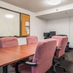 Motel 6 Elk Grove Village - M MeetingRoom