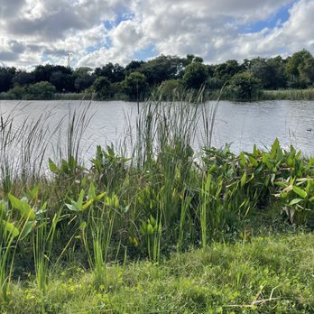 Spanish River Athletic Facilities - Parks Near Me - Boca Raton, Florida
