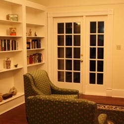 King William Manor - Living room of second house