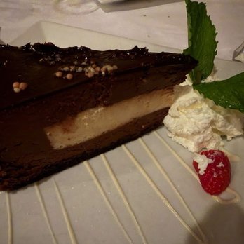 Ragazzi Italian Restaurant - Italian Near Me - Nesconset, New York