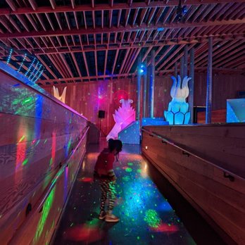 CuriOdyssey - Illuminodyssey exhibit - November 2021 - Zoos Near Me - San Mateo, California