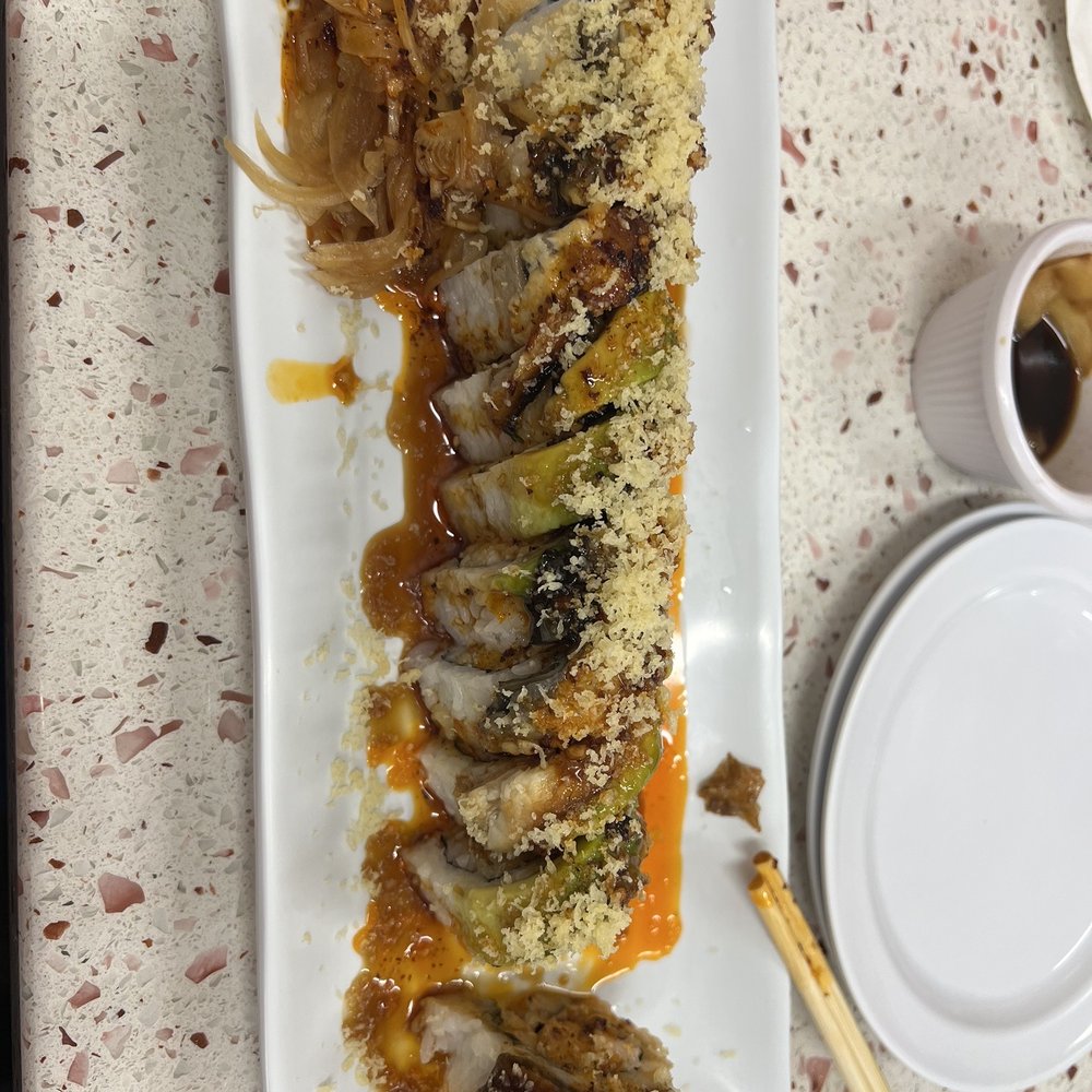 Sushi Miguels Style - Dragon Roll ( Miguel style) - Sushi Bars Near Me - Highland, California Sushi Miguels Style - Dragon Roll ( Miguel style) - Sushi Bars Near Me - Highland, California
