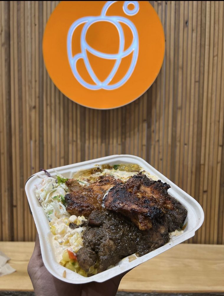 Scotty Bons Caribbean Grill