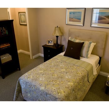 Foothill Retirement Care Home - Retirement Homes Near Me - Tujunga, California Foothill Retirement Care Home - Retirement Homes Near Me - Tujunga, California