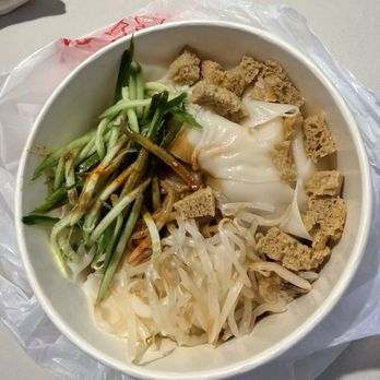 Mama Noodle - Signature Summer Noodle Salad - Noodles Near Me - Arcadia, California Mama Noodle - Signature Summer Noodle Salad - Noodles Near Me - Arcadia, California