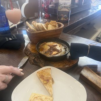 Nutwood Winery Tasting Room & Vineyard Cafe - Baked Brie - Wine Tasting Room Near Me - LaGrange, Georgia Nutwood Winery Tasting Room & Vineyard Cafe - Baked Brie - Wine Tasting Room Near Me - LaGrange, Georgia
