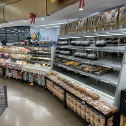 Pete's Fresh Market - Meats