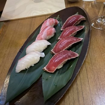Kata Robata - Nigiri - O-Toro (top left), Madai (bottom left), Peppercorn Tuna (right) - Sushi Bars Near Me - Houston, Texas