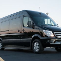 PGA Transport and Logistics - Van shuttle service