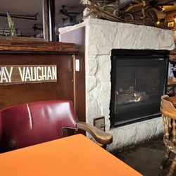 Canyon Creek Bar And Grill