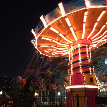 Navy Pier - Just Fun - Landmarks & Historical Buildings Near Me - Chicago, Illinois