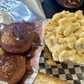 Kitchen’s Craft Barbecue - Mac and cheese, Sweet potato cornbread - Barbeque Near Me - Paramount, California Kitchen’s Craft Barbecue - Mac and cheese, Sweet potato cornbread - Barbeque Near Me - Paramount, California