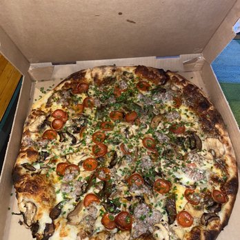 Leaning Tower - Mushroom + sausage and pepperoni - Pizza Near Me - Oakland, California