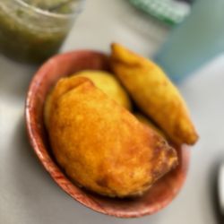 La Olla Restaurant - Empanadas