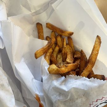 Fry the Coop - Elmhurst - American Near Me - Elmhurst, Illinois