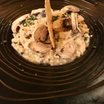 Le Bistro Marbeuf - French Near Me - Paris, 75 Le Bistro Marbeuf - French Near Me - Paris, 75