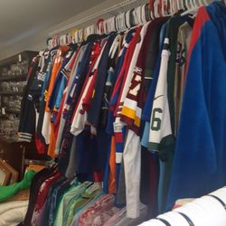 Kerry's Closet & Used Furniture - Jerseys