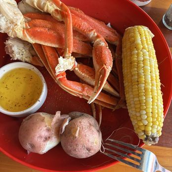 The Crab Trap, Perdido Key - 1.5 pounds of Snow Crab - Seafood Near Me - Pensacola, Florida The Crab Trap, Perdido Key - 1.5 pounds of Snow Crab - Seafood Near Me - Pensacola, Florida