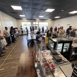 Krave Eatery & Dessert Shop - Interior 5 minutes after opening.