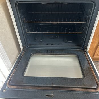 Diamond’s Touch Cleaning - After oven - Home Cleaning Near Me Diamond’s Touch Cleaning - After oven - Home Cleaning Near Me