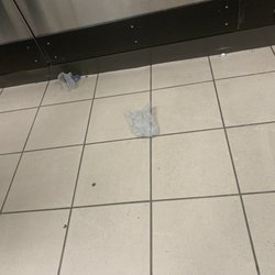 King Laundromat - Horrible