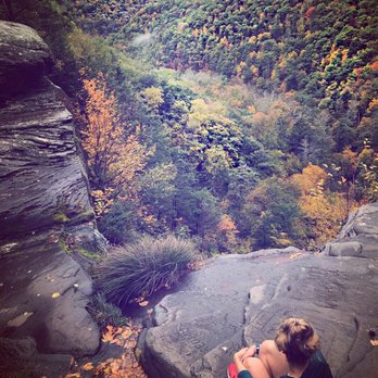 Kaaterskill Falls - Top of the falls. - Hiking Near Me