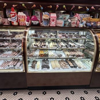 Sloan's - Rosemary Square - Sweets - Ice Cream & Frozen Yogurt Near Me - West Palm Beach, Florida Sloan's - Rosemary Square - Sweets - Ice Cream & Frozen Yogurt Near Me - West Palm Beach, Florida