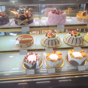 JJ Bakery - Bakeries Near Me - Hacienda Heights, California
