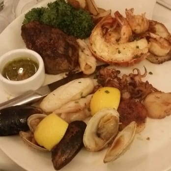 MesaMar Seafood Table - Mar y tierra - Seafood Near Me - Coral Gables, Florida