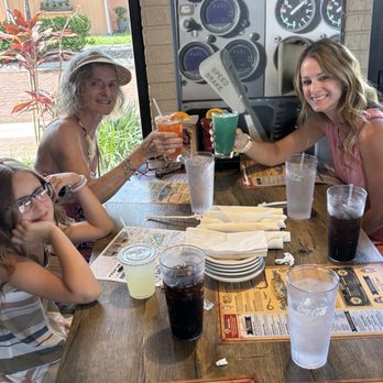 Puddle Jumpers - Cheers! - New American Near Me - Tavares, Florida Puddle Jumpers - Cheers! - New American Near Me - Tavares, Florida