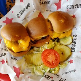 Mini Cheeseburgers