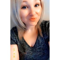 Shear Kaos Salon - Ash blonde