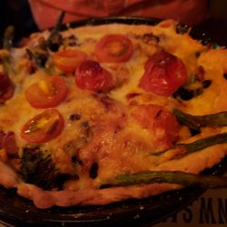 Salsa Bar & Grill - Veggie cheese pie