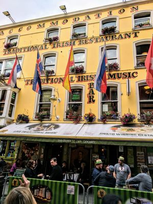 Musical Pub Crawl by null